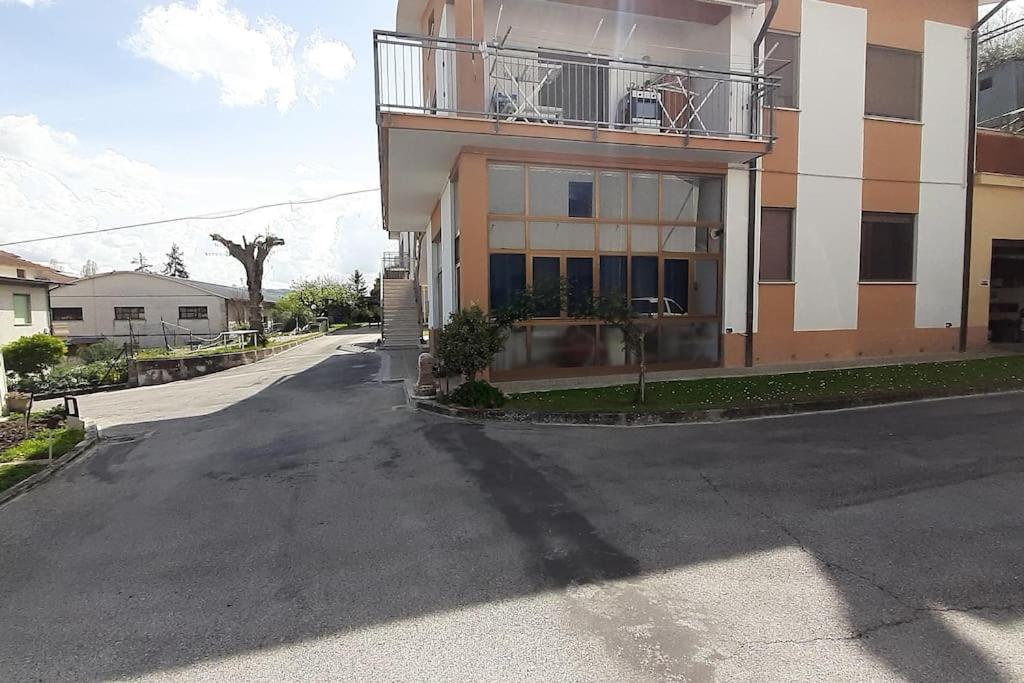 La Casa Di Heidi Apartment Serra de' Conti Exterior photo