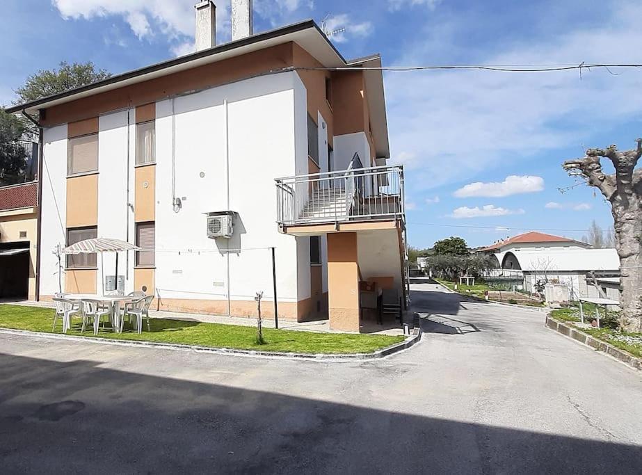 La Casa Di Heidi Apartment Serra de' Conti Exterior photo